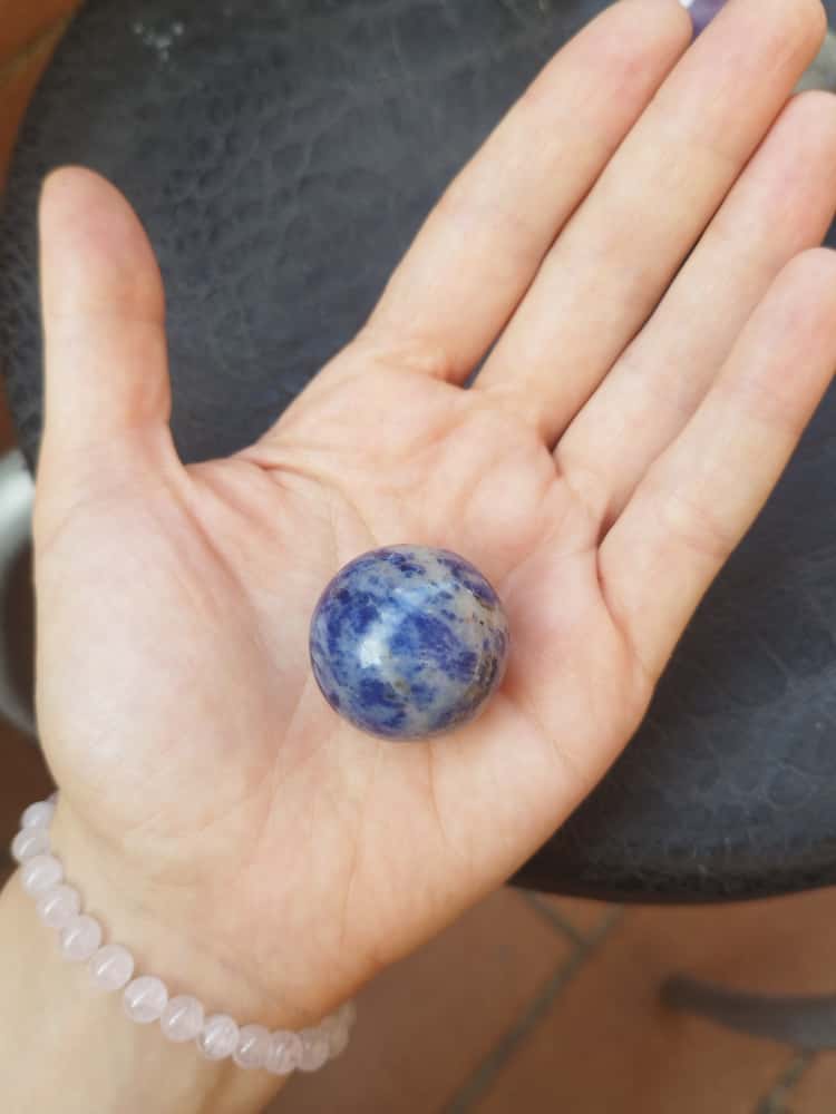 Sodalite in sfera
