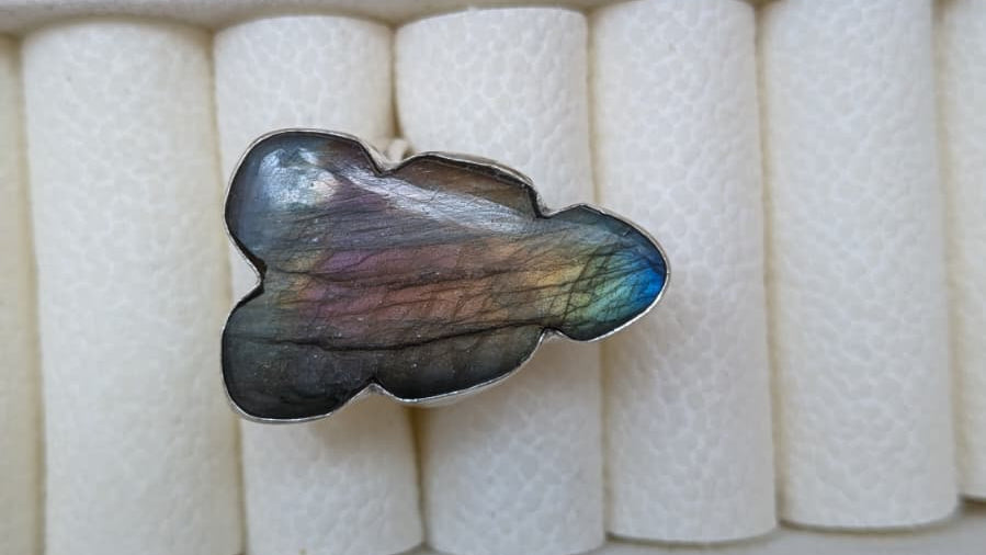 Labradorite nuvola