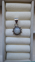 Labradorite bianca