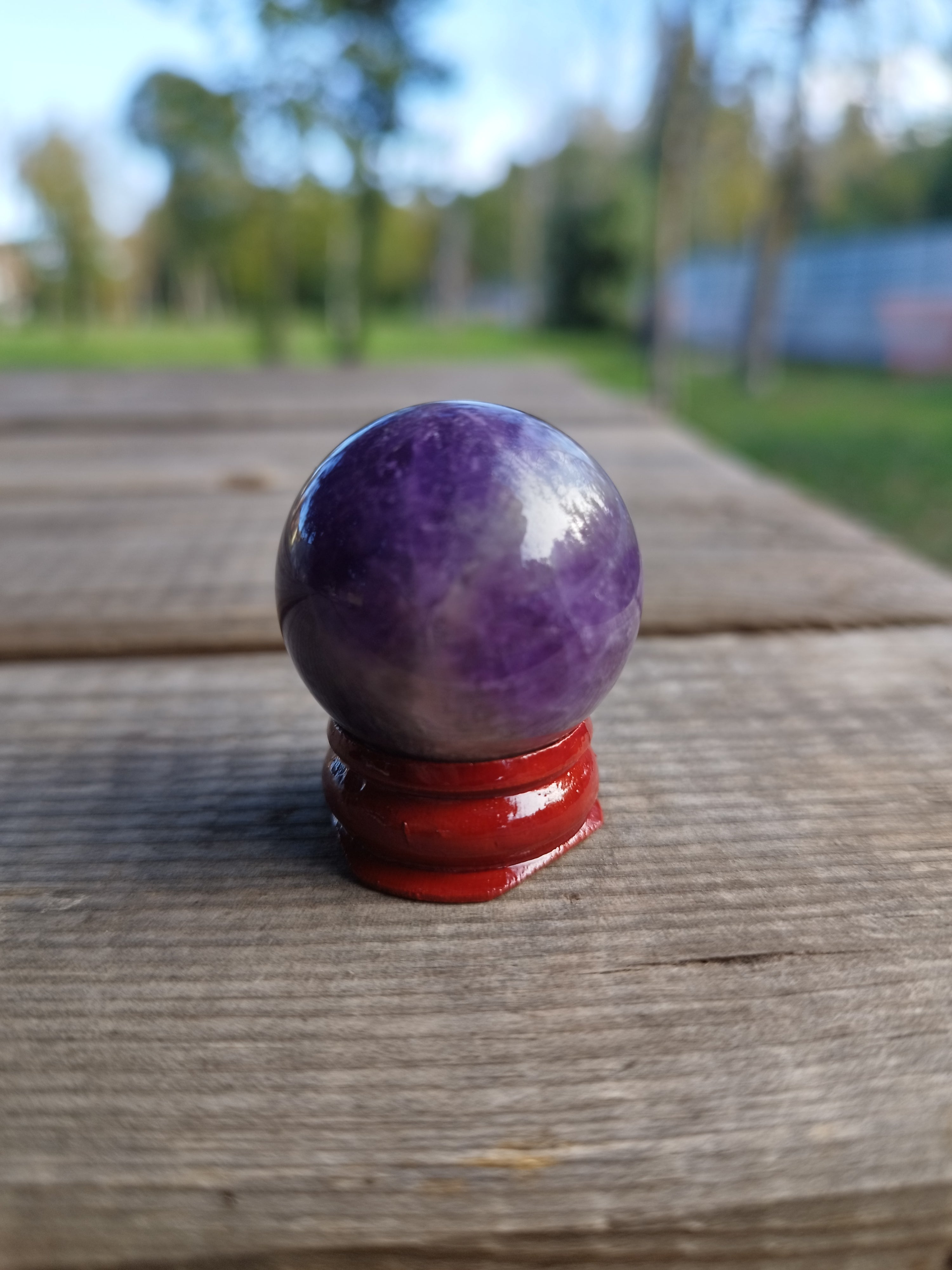 Ametista in sfera